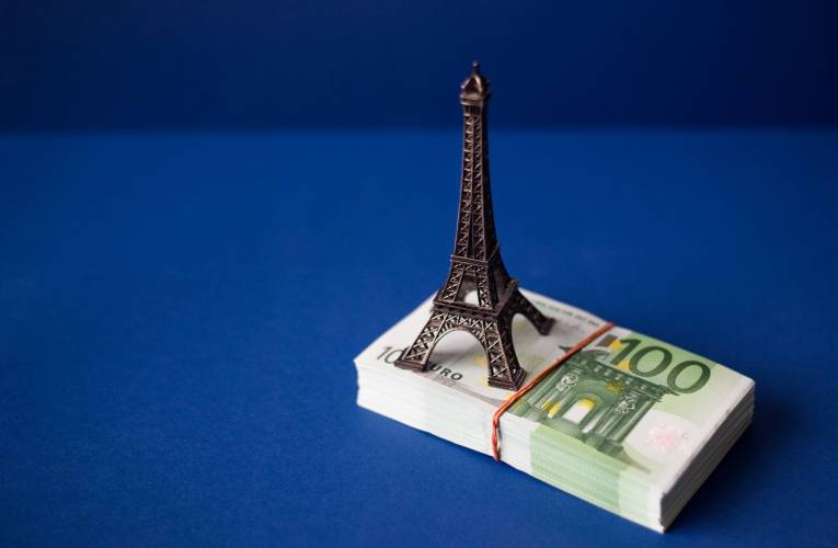 Tour Eiffel : les billets flambent...et c’est en juin !