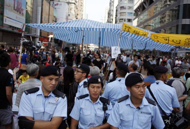 LES MANIFESTANTS DE HONG KONG SE REGROUPENT DANS LE QUARTIER FINANCIER