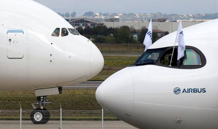AIRBUS ENVISAGE DE NE PLUS PRODUIRE QUE SIX A380 PAR AN