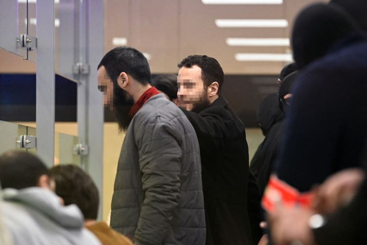 Salah Abdeslam remis à la France par les autorités belges - 07/02/2024 ...