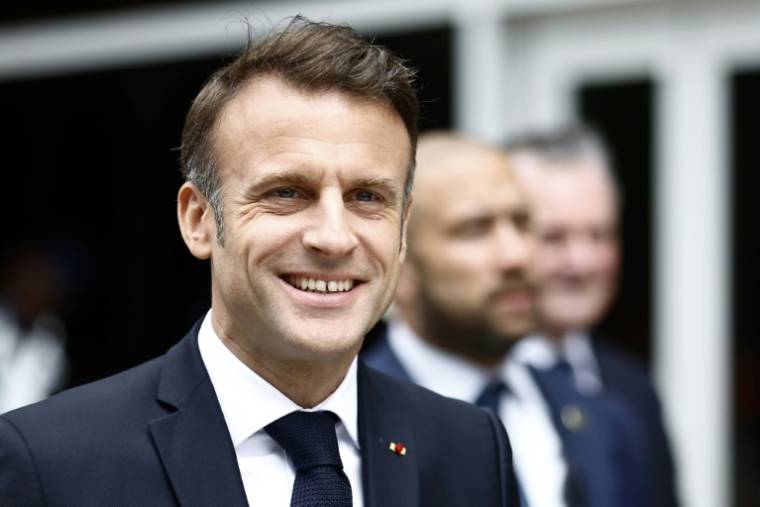 Le président français Emmanuel Macron, le 7 juillet 2024 au Touquet ( POOL / MOHAMMED BADRA )
