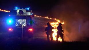 Espagne : les pompiers luttent contre un incendie qui a déjà brûlé plus de 1.500 hectares
