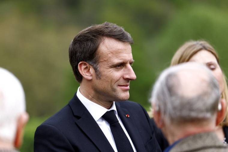 Emmanuel Macron à Izieu, le 7 avril 2024. ( POOL / MOHAMMED BADRA )