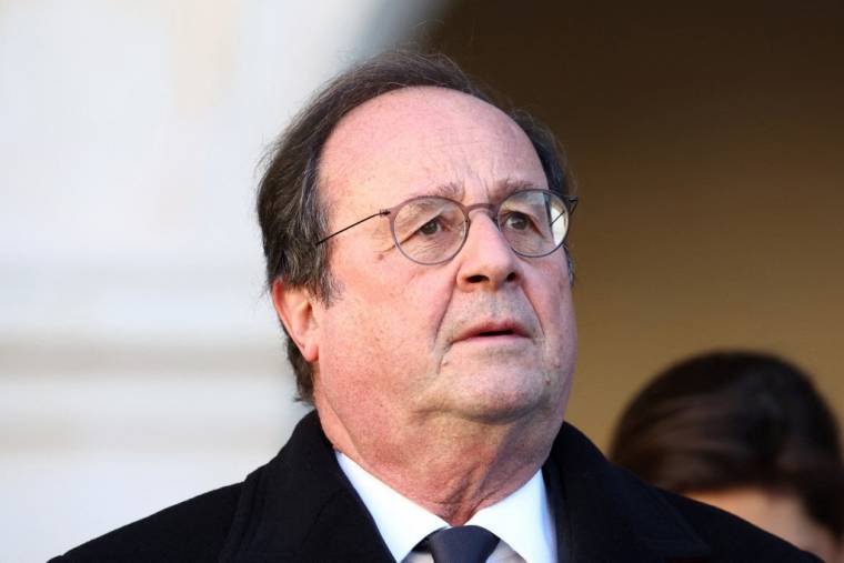 François Hollande à Paris, le 5 janvier 2024. ( POOL / STEPHANIE LECOCQ )