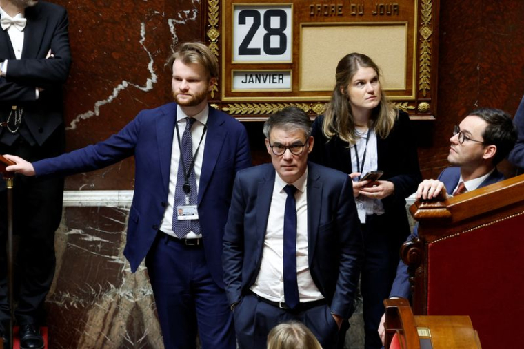 Questions au gouvernement à l'Assemblée nationale à Paris