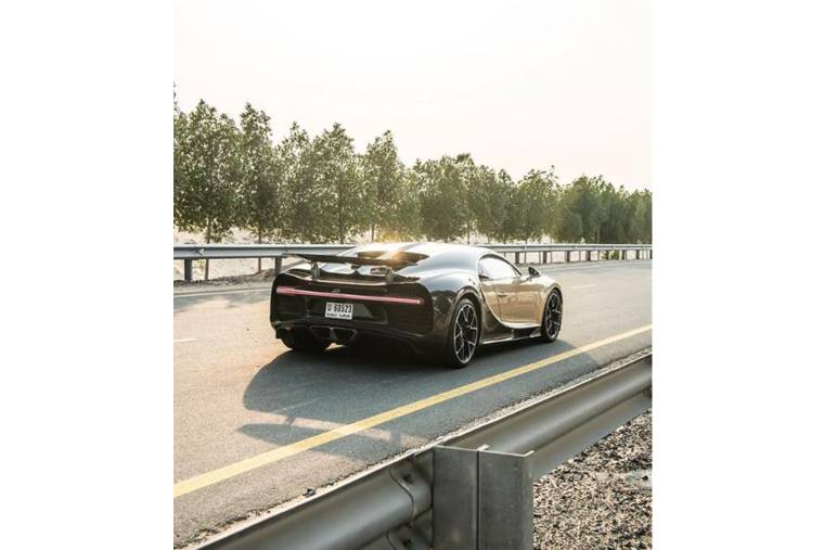 Bugatti vient de sortir un nouveau bolide dont la vitesse atteint les 490 km/h. Crédit photo : captures instagram @bugatti