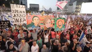 Rassemblement des manifestants anti-gouvernementaux à Tel-Aviv
