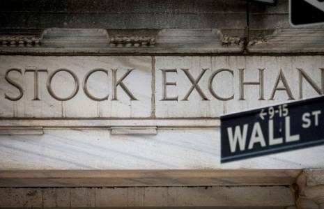 L'entrée de Wall Street à la Bourse de New York (NYSE)