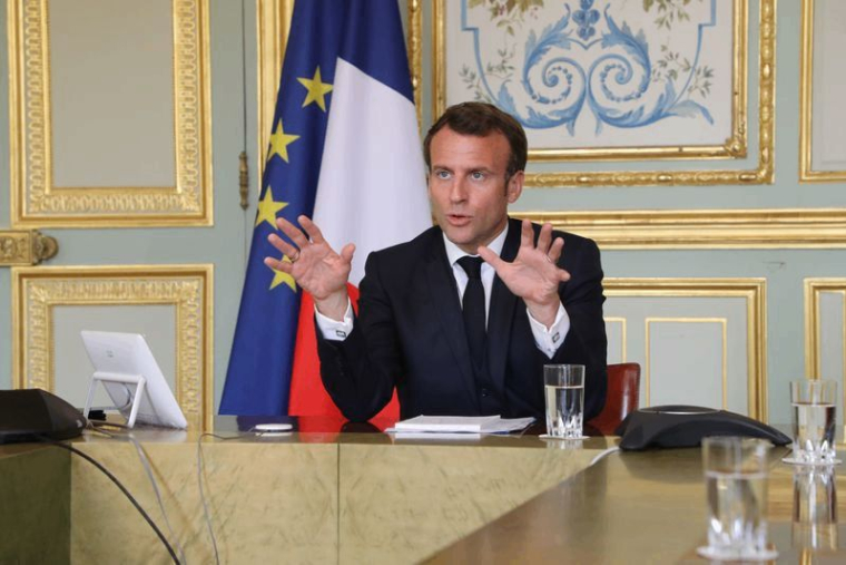 MACRON ESPÈRE UN SOMMET "P5" DANS LES PROCHAINS JOURS, ATTEND LA RÉPONSE DE POUTINE