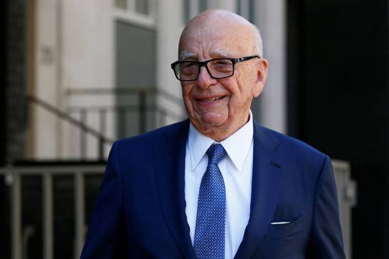 Le magnat des médias Rupert Murdoch quitte sa maison de Londres