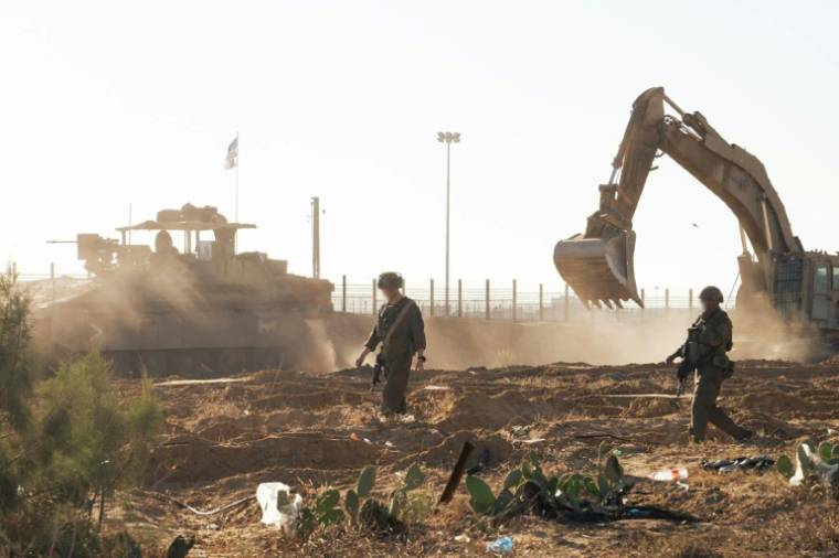 Photo diffusée par l'armée israélienne le 8 mai 2024 des forces israéliennes opérant à Rafah dans le sud de la bande de Gaza ( Israeli Army / - )