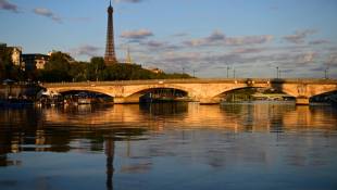 La Seine dans le centre de Paris, le 20 août 2023 ( AFP / Emmanuel DUNAND )