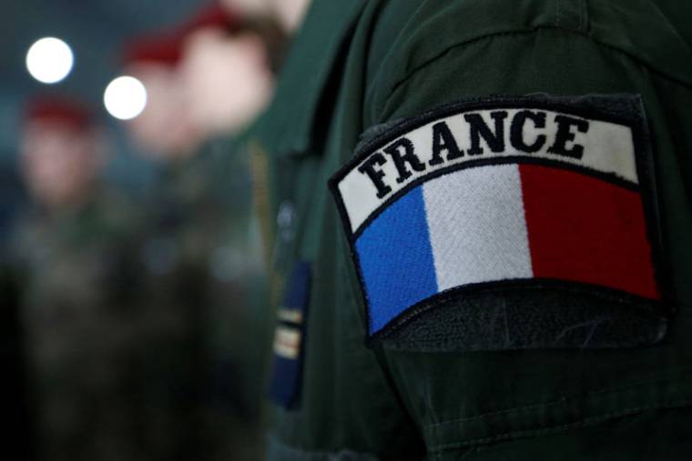 FRANCE: LES ARMÉES GAGNENT LA BATAILLE DU BUDGET