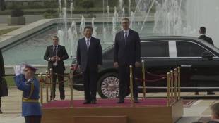 Belgrade : le président chinois Xi accueilli à Belgrade par son homologue serbe
