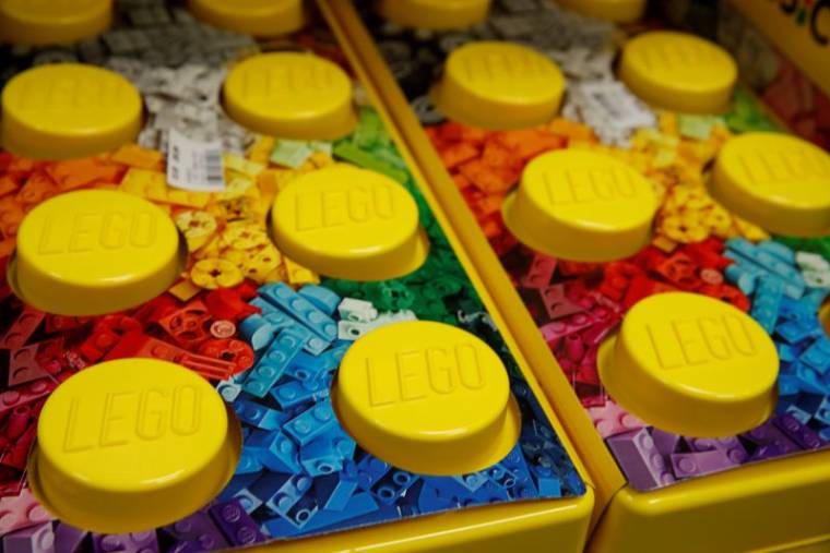 LEGO ACCÉLÈRE SES RECHERCHES DANS LA FABRICATION DE BRIQUES "DURABLES"