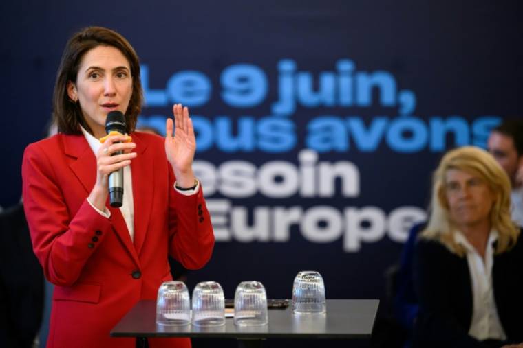 L'eurodéputée Valérie Hayer, tête de liste de la majorité aux européennes, lors d'un meeting à Toulouse, le 29 avril 2024 ( AFP / Lionel BONAVENTURE )