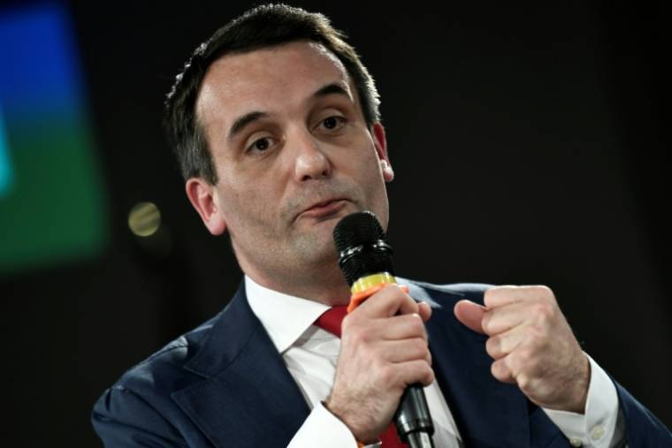 Florian Philippot, président des Patriotes, lors d'un meeting le 6 avril 2022 à Paris  ( AFP / STEPHANE DE SAKUTIN )