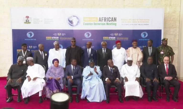 Des chefs d'État africains réunis au Nigeria pour un sommet sur la lutte contre le terrorisme