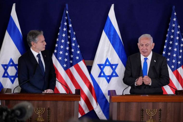 Le secrétaire d'État américain Anthony Blinken avec le Premier ministre israélien Benjamin Netanyahu