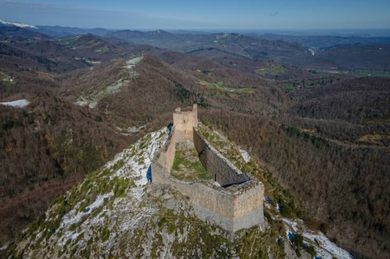 Le château de Montségur, en Ariège, le 27 mars 2024 ( AFP / Ed JONES )