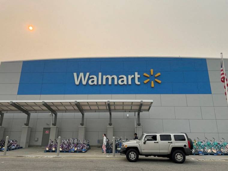 Supercentre Walmart à Secaucus, New Jersey