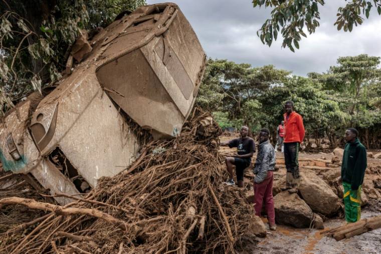 Dégâts causés par des inondations dans le village de Kamuchiri, au Kenya, le 29 avril 2024  ( AFP / LUIS TATO )