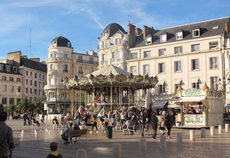 Dans la catégorie des villes les moins chères, cest Orléans qui tire le mieux son épingle du jeu (Crédits photo : Wikimedia Commons - Gilbert Bochenek )