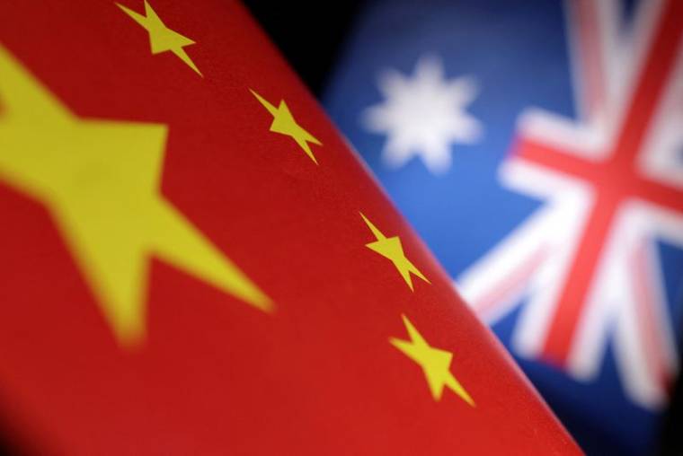 Une illustration des drapeaux chinois et australiens