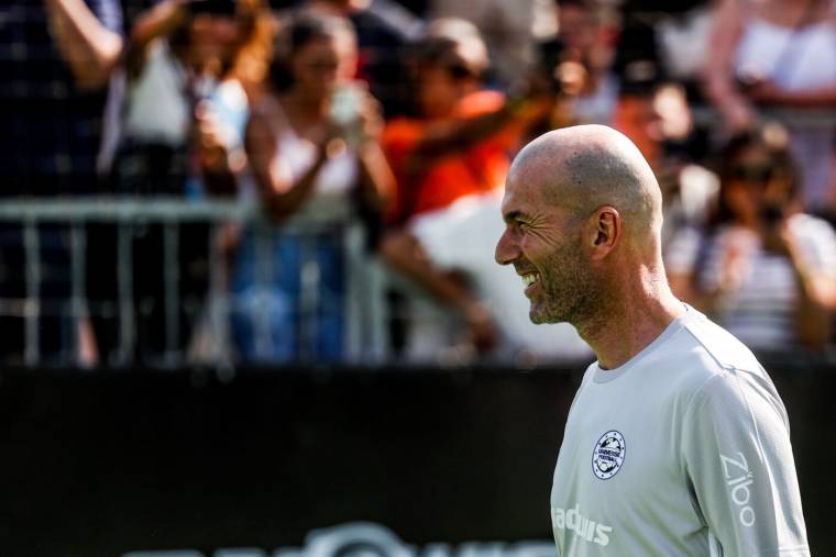 Zidane devient parrain d’une association pour enfants malades du cancer