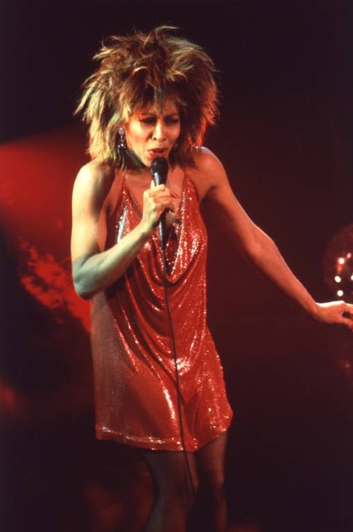 Tina Turner chante à l'occasion des British record industry's awards le 28 février 1985, à Londres ( PA /  )