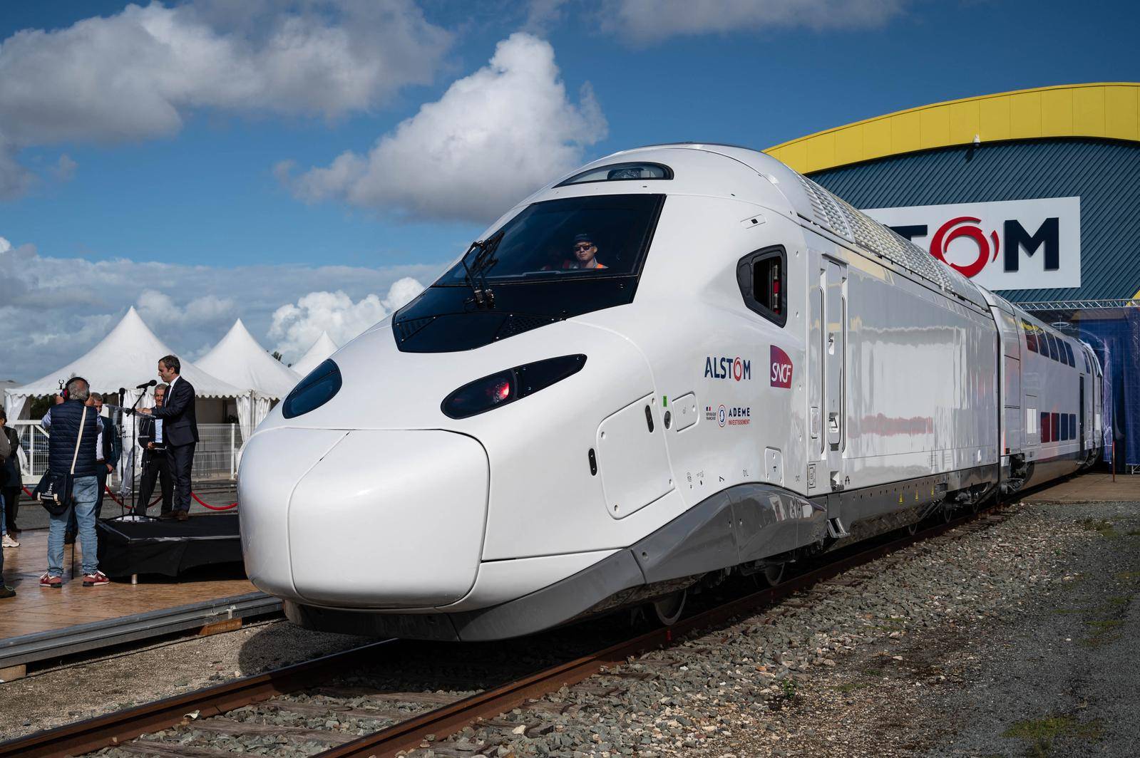 TGV du futur : la mise en service est prévue fin 2024 entre Paris, Lyon et  Marseille - 12/09/2022 à 14:51 - Boursorama