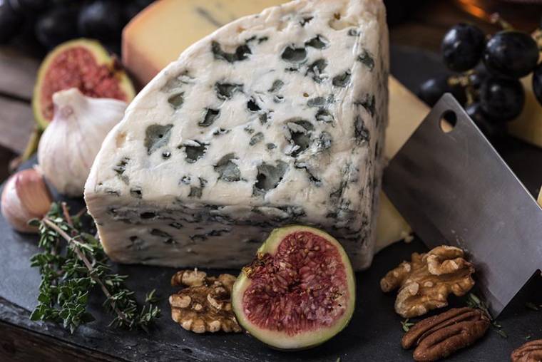 Roquefort : fromage bleu, origine, haut de gamme