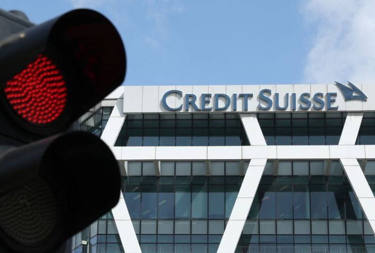 Le logo de Credit Suisse à Singapour