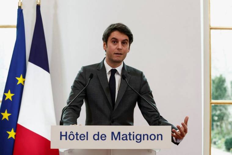 Le Premier ministre français, M. Attal, dévoile de nouvelles mesures pour répondre aux doléances des agriculteurs, à Paris
