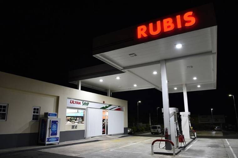 rubis station essence (crédit photo : rubis /  )