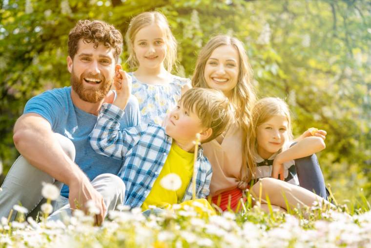 Si vous avez plus de trois enfants à charge, vous avez peut-être droit au complément familial. crédit photo : Kzenon/Shutterstock / Kzenon