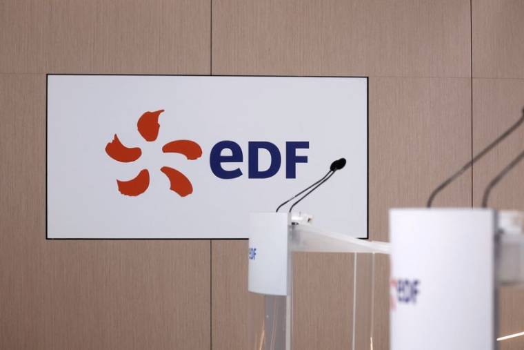 Logo EDF, à Paris
