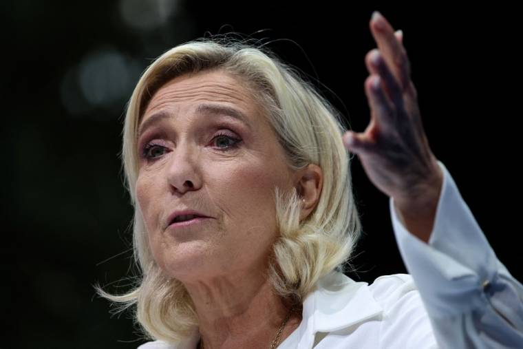 Marine Le Pen à Beaucaire, le 16 septembre 2023. ( AFP / PASCAL GUYOT )