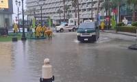 Des rues de Dubaï à nouveau inondées en raison de fortes pluies