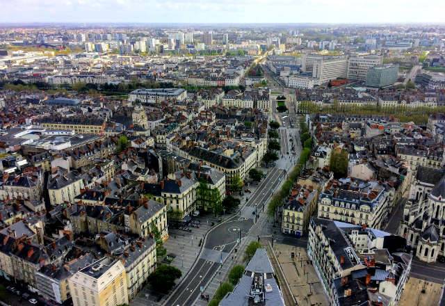 C'est désormais Nantes qui voit ses prix immobiliers flamber de manière comparable à Bordeaux (Crédits: ahtcx Pixabay)