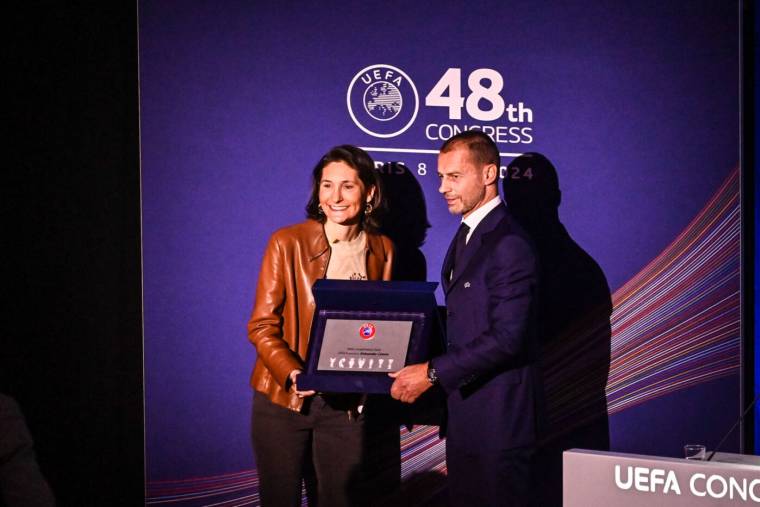 26 pays européens signent une déclaration pour soutenir l’UEFA contre Superligue