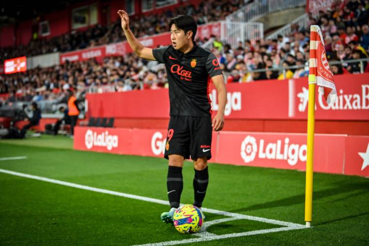 Officiel : Lee Kang-in signe au PSG