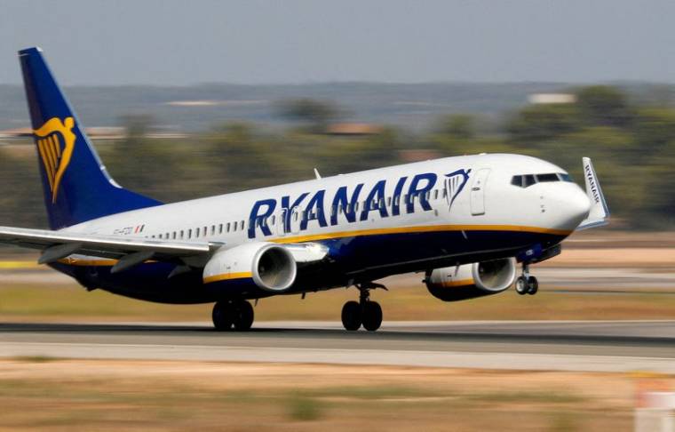 Un avion Boeing 737 de Ryanair décolle de l'aéroport de Palma de Majorque