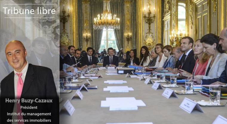 Henry Buzy-Cazaux souhaite que Macron et son gouvernement élargissent leur champ de vision sur la fiscalité immobilière. (© AFP)