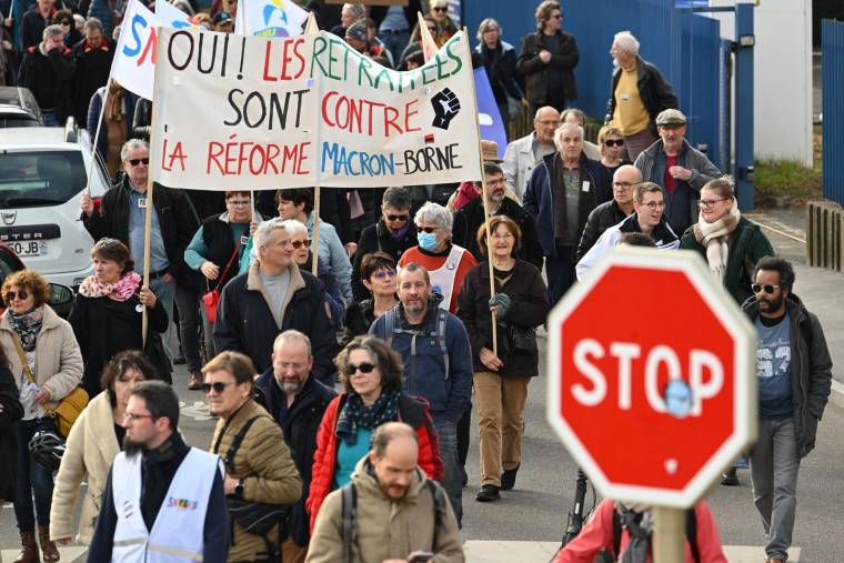 Manifestation contre la réforme des retraites, le 16 février 2023, à Besançon. ( AFP / SEBASTIEN BOZON )