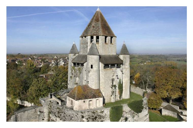 La cité médiévale de Provins vous offre un voyage dans le temps (crédit photo : capture écran mairie-provins.fr)