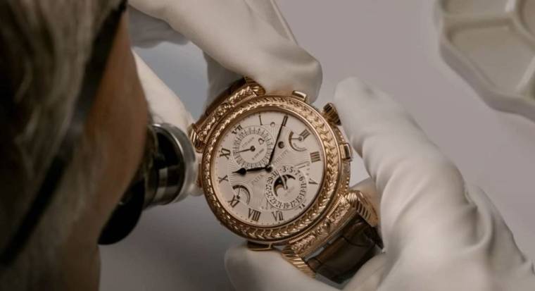 Enchères : Une montre vendue plus de 28 millions d'euros devient la plus chère du monde