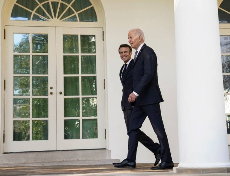 Le président américain Joe Biden et le président français Emmanuel Macron après une cérémonie officielle à la Maison Blanche à Washington