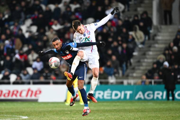 Lyon galère contre Bergerac mais se qualifie pour les huitièmes de la Coupe de France