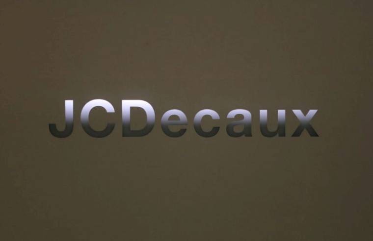 CORONAVIRUS: JCDECAUX ANTICIPE UNE BAISSE DE SON CA DE L'ORDRE DE 10% AU 1ER TRIMESTRE